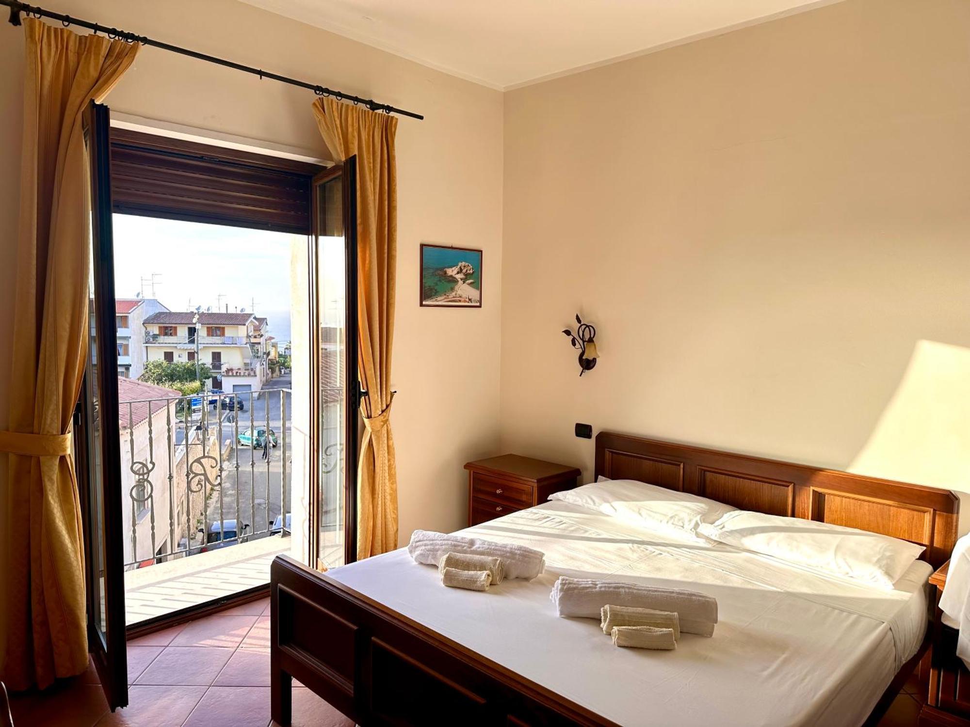 Luxury Accommodation Santa Domenica  Exterior foto